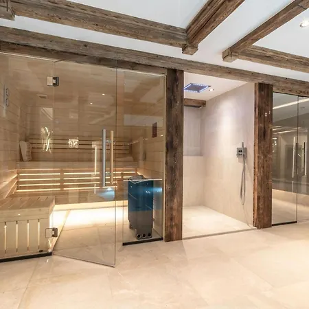 Chalet Where Comfort Meets Adventure